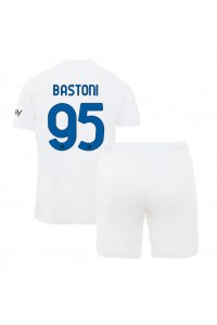 Fotbalové Dres Inter Milan Alessandro Bastoni #95 Dětské Venkovní Oblečení 2023-24 Krátký Rukáv (+ trenýrky)